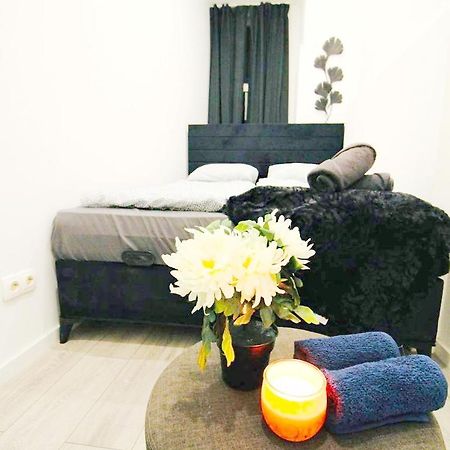 Comfortable Rooms In Akh Area Wien Eksteriør bilde