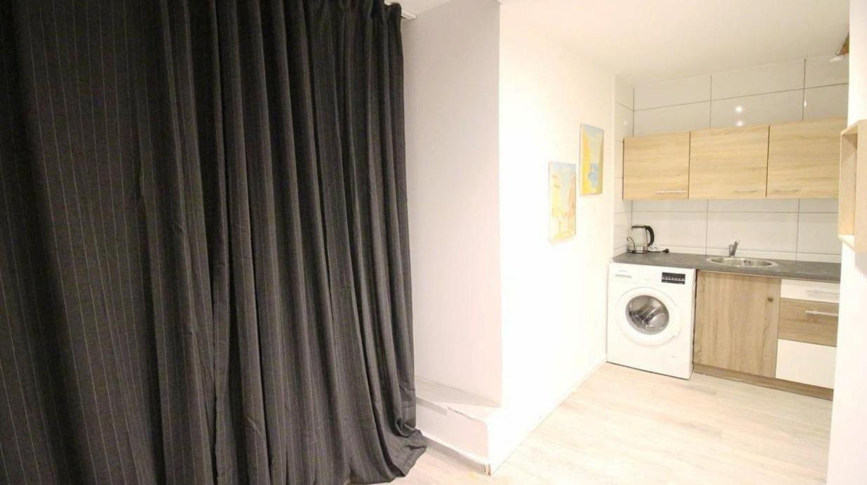 Comfortable Rooms In Akh Area Wien Eksteriør bilde